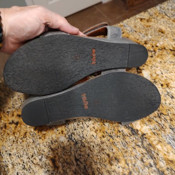 Taos Carousel 2 Platform Wedge Sandals Gray Ankle Strap Cork Mid Heel Sz US 11 - Picture 9 of 14